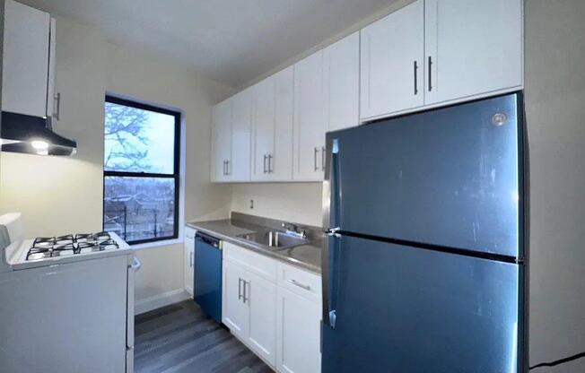 1 bed, 1 bath, $2,028, Unit 4D