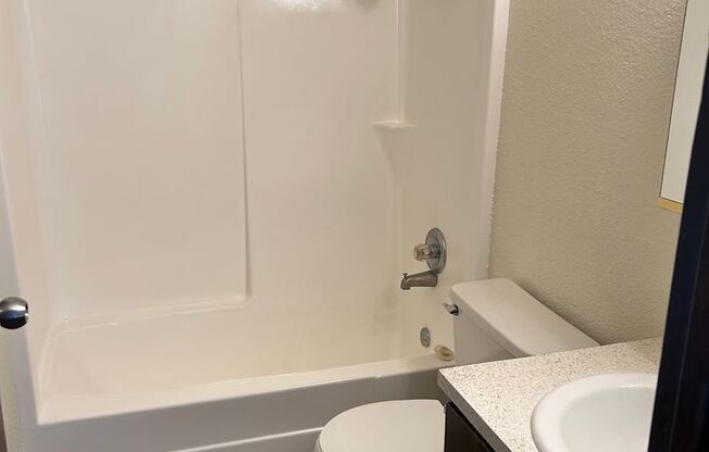 1 bed, 1 bath, $1,225, Unit K108