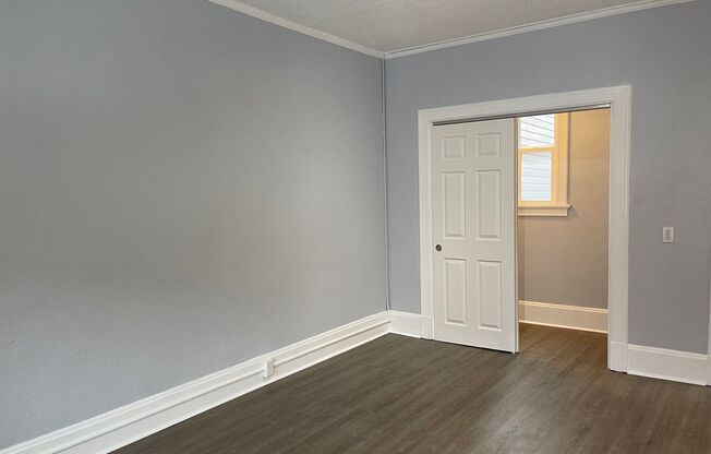 Studio, 1 bath, 315 sqft, $1,250, Unit 103