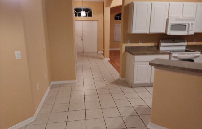 3 beds, 2 baths, $1,900