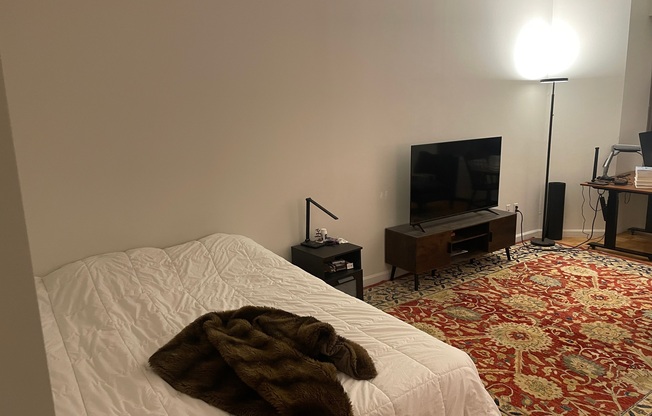 Studio, 1 bath, $3,230, Unit 12G