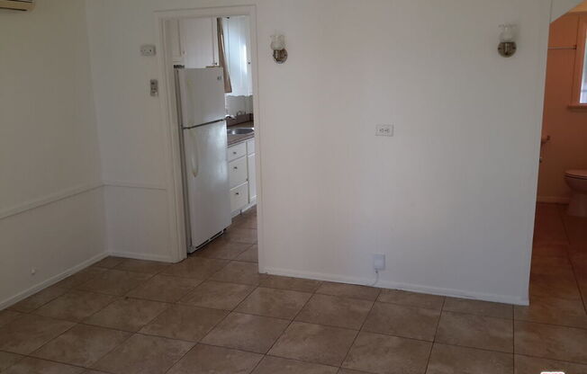 1 bed, , 357 sqft, $2,300, Unit 5825