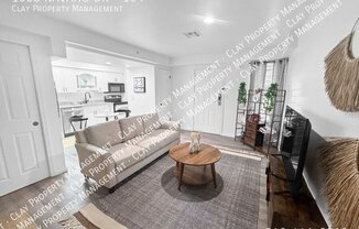1008 NAVAHO DR