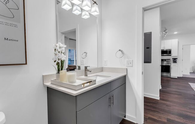 2 beds, 2 baths, 781 sqft, $1,542, Unit 204
