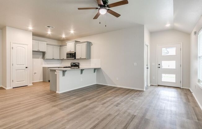 3 beds, 2 baths, 1,200 sqft, $1,545, Unit A - 10539 Lawson Place Rd