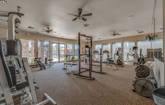 2 beds, 2 baths, 930 sqft, $1,795, Unit T2112