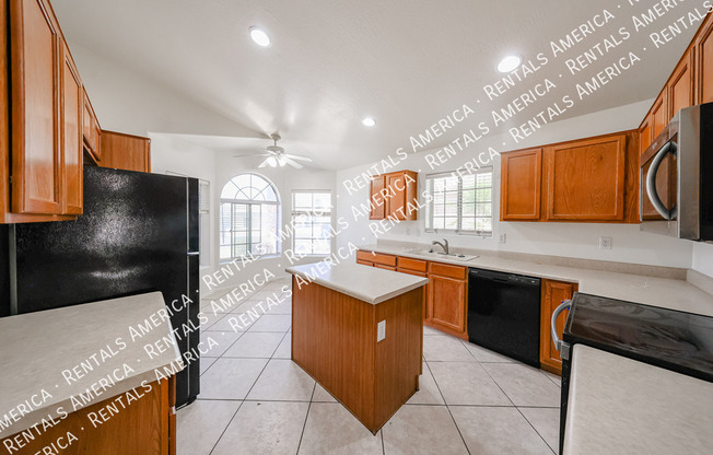 13182 W CYPRESS ST
