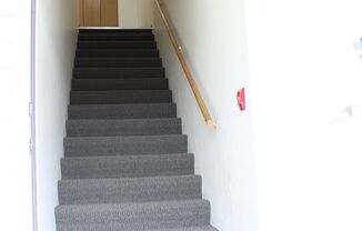 2 beds, 1 bath, 1,300 sqft, $1,299.99, Unit 2250-05