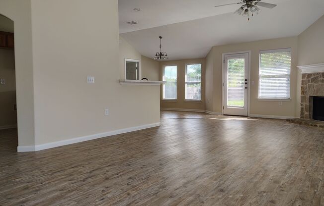 4 Bedroom 2 Bath in Windermere
