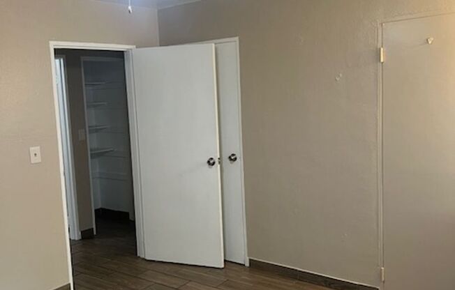 1 bed, 1 bath, $1,095