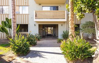 Great opportunity to rent this beautiful centrally located apartment in Chula Vista!