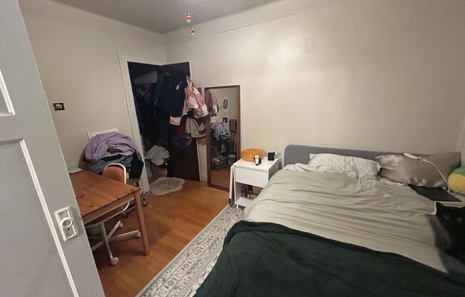 1 bed, 1 bath, $995, Unit 45