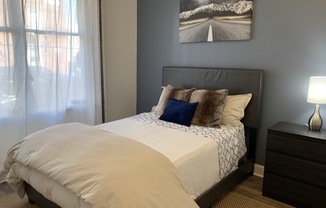 2428 Cambreleng LLC