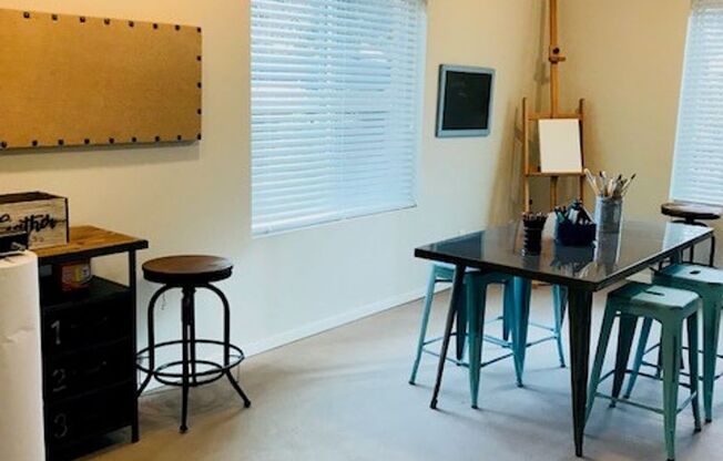 Studio, 1 bath, 186 sqft, $1,295, Unit 503-ARCH