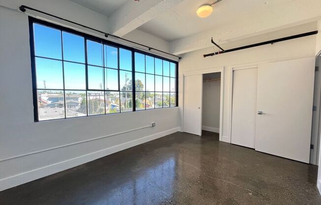 5701 INTERNATIONAL BLVD