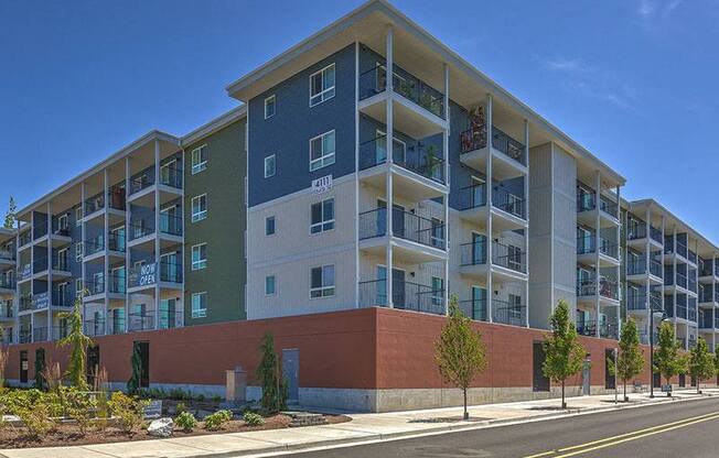 Apt Building area at VINTAGE AT MILL CREEK, Mill Creek, Washington