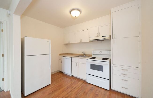 Midtown Apartments