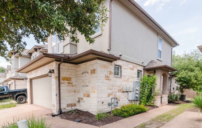 13400 BRIARWICK DR UNIT #703 AUSTIN, TX 78729