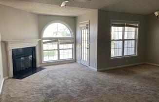5008 J LAWNDALE DR