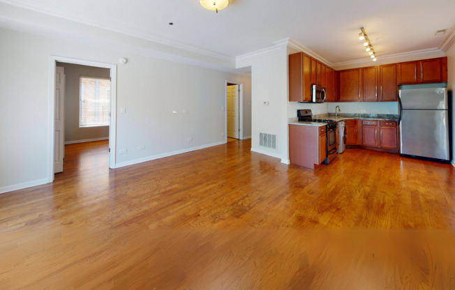 2 beds, 2 baths, $1,740, Unit J4