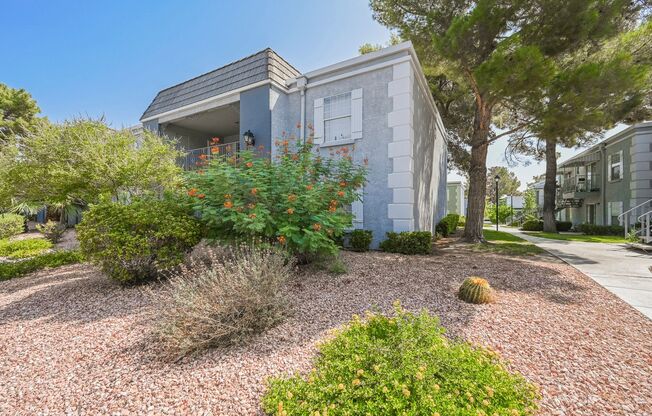 2 beds, 2 baths, $1,200