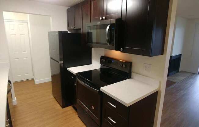 Cresswell Apartments