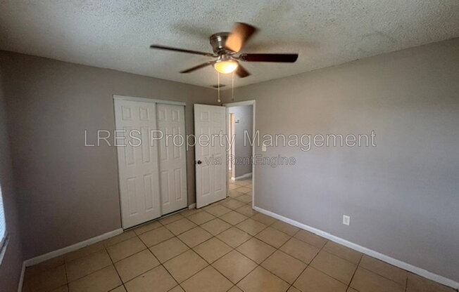 3 beds, 1.5 baths, 1,100 sqft, $1,599