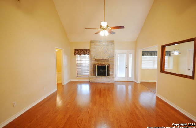 9114 WINDGARDEN CIR