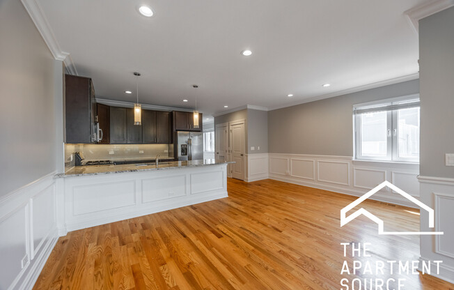 4017 N MONTICELLO AVE