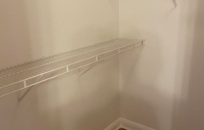 1 bed, 1 bath, $1,100, Unit UNIT 1207