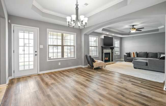 1613 KESTREL DR