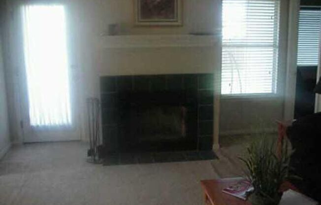 112 HARVEST LN
