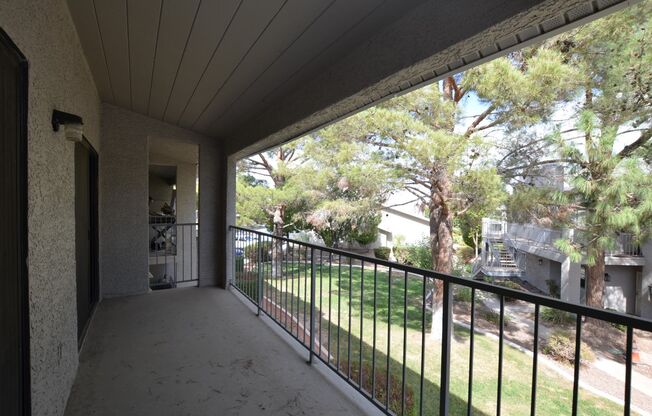 2 beds, 2 baths, $1,200