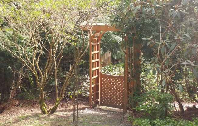 3 beds, 2 baths, $3,600