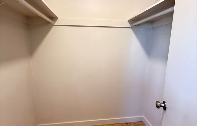 1 bed, 1 bath, 600 sqft, $1,314, Unit WWK-216