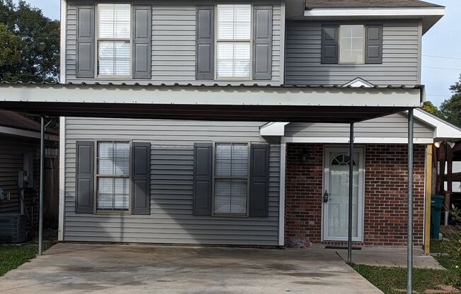 3 Bedroom Townhouse in Broussard