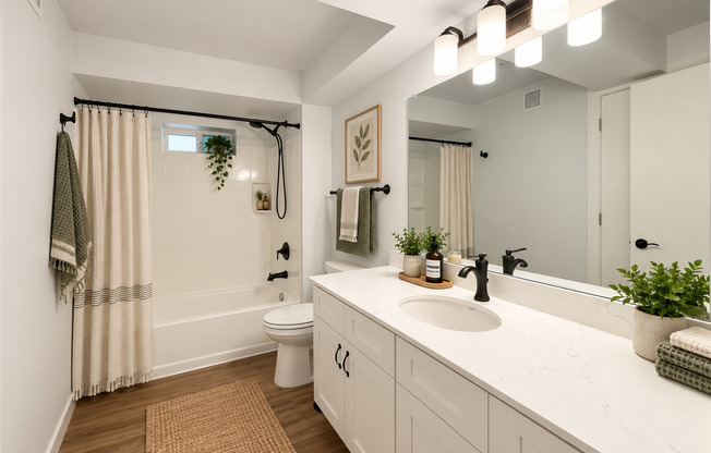 Studio, 1 bath, 575 sqft, $1,695, Unit Hamrick B02