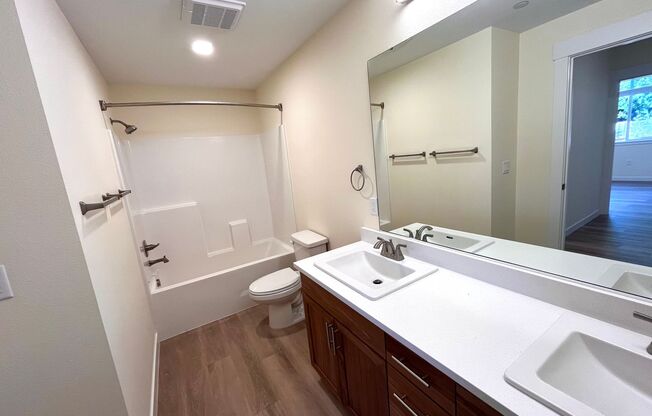 2 beds, 1 bath, $1,875, Unit A207