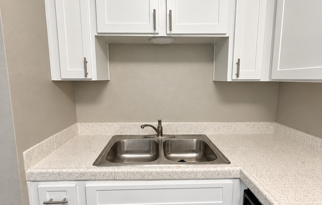 1 bed, 1 bath, 436 sqft, $1,695, Unit 19