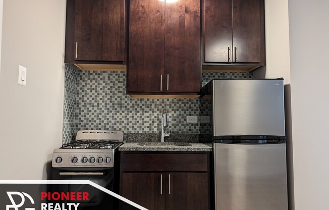 4546 N. Damen CL-4546-S1