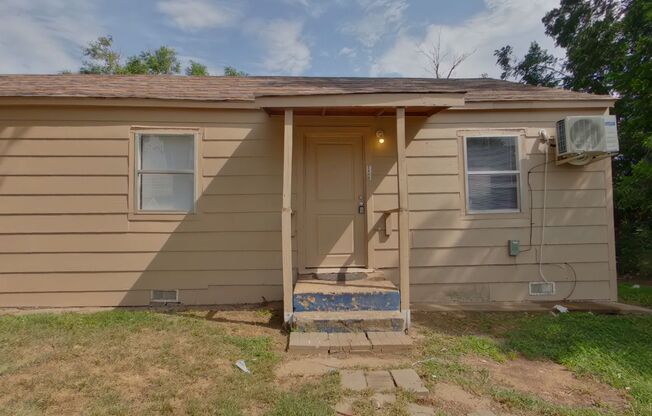 2448 S Holyoke