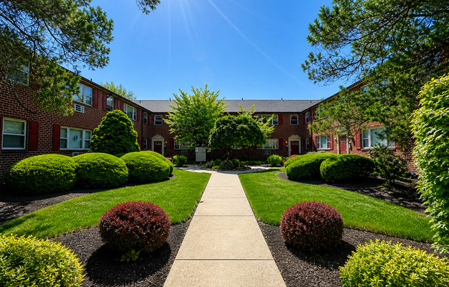 Fallsview Gardens