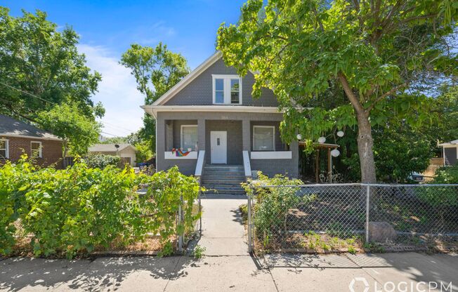 764 E Garfield Ave