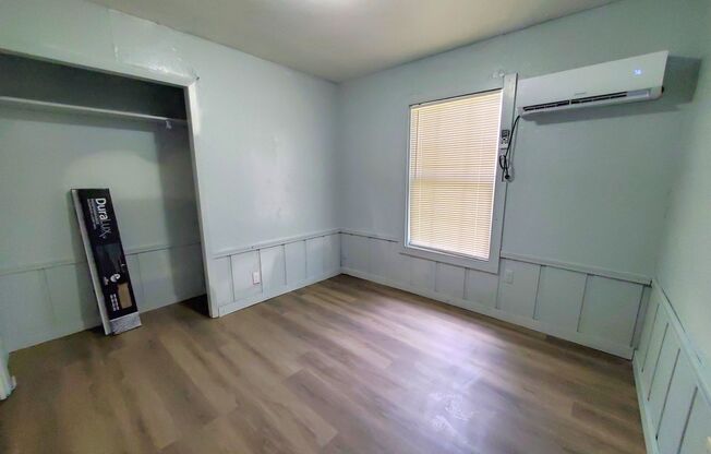 2 beds, 1 bath, $750