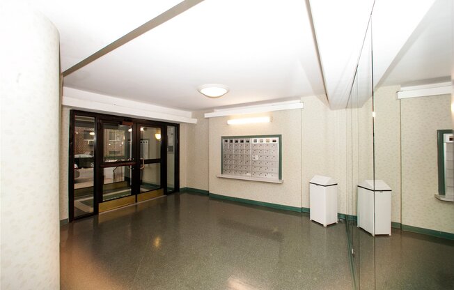 98 40 64 AVE