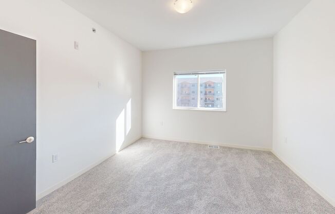 2 beds, 2 baths, 1,151 sqft, $1,505, Unit 7950-2201