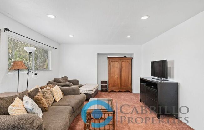 3964 MANZANITA DR