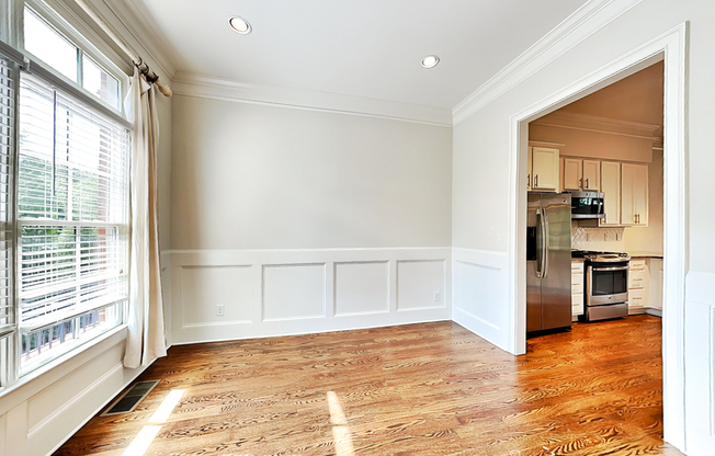 1203 VIRGINIA PARK DR NE