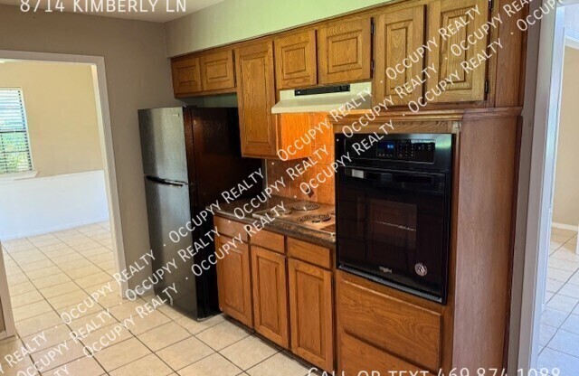 8714 KIMBERLY LN