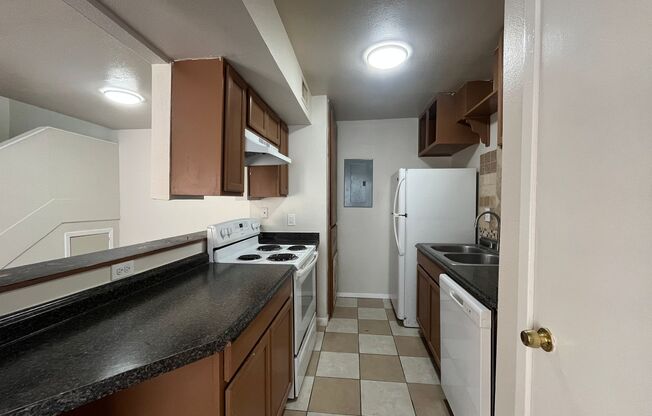 Two Story South Side Townhome
